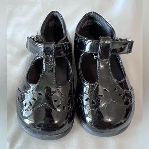 Like new! Children’s place size 6.